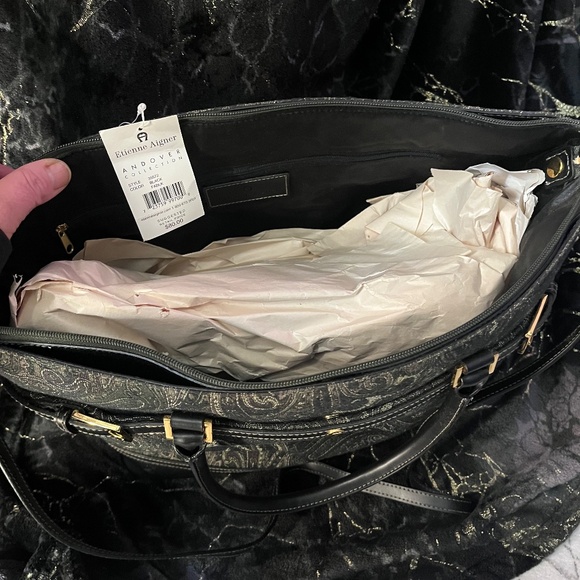 Purse - Picture 4 of 5